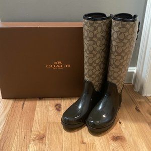 Coach Khaki /Chestnut Tristee Rainboots - EUC